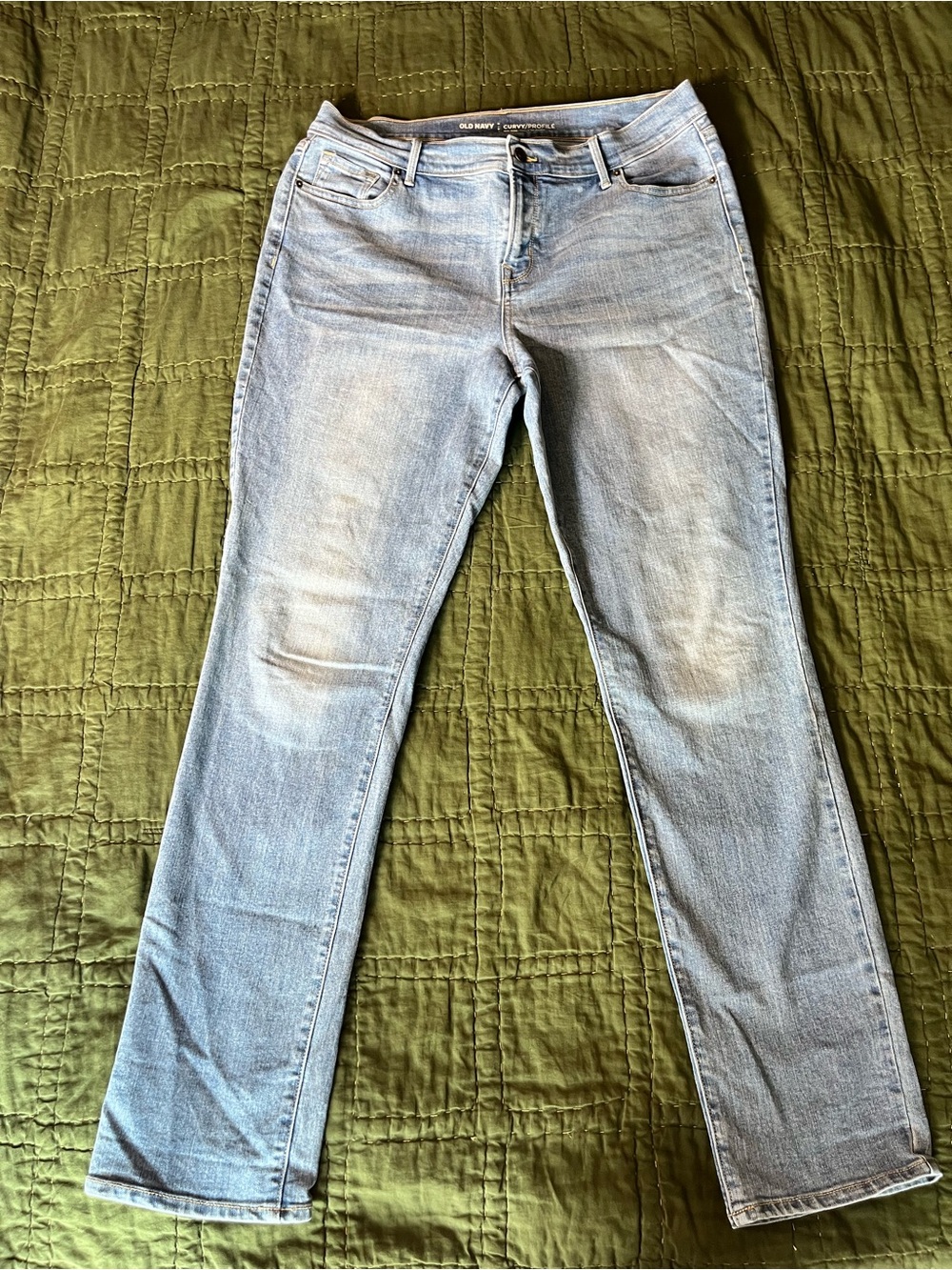Old Navy Light Wash Women's Curvy Mid-Rise Jeans -14 Long